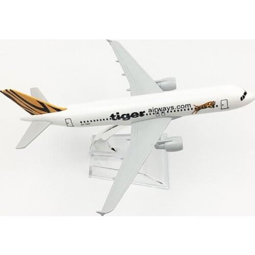 16CM 1:400 Airbus A320 model Air tiger airways airline With landing gear base alloy aircraft Diecasting Toys plane display Gift