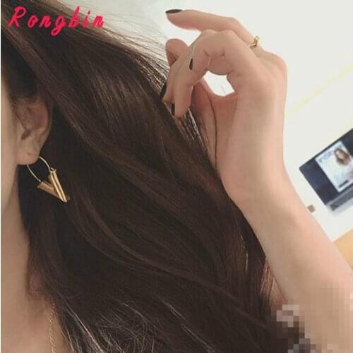 Vintage Personality Gold Big V Shape Geometric Earrings for Women Exaggerated Dangle Earrings Brinco Earing Eardrops