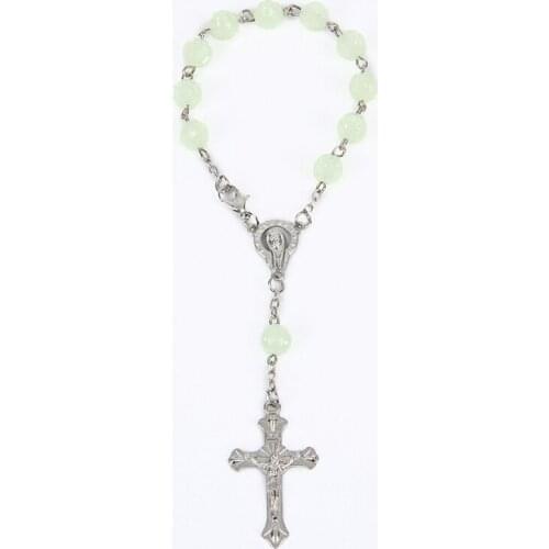 48pcs / Luminous Rosary Chain Love Rosary Imitation Pearl Bracelet Childrens Holy Communion Baby Baptism Favorable Rose Pattern