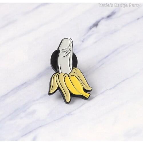 New Banana Enamel Pin Cartoon Fruit Brooches Button Badge Gift for Friends Lapel Buckle Funny Jewelry Clothes Jeans Cap Bag