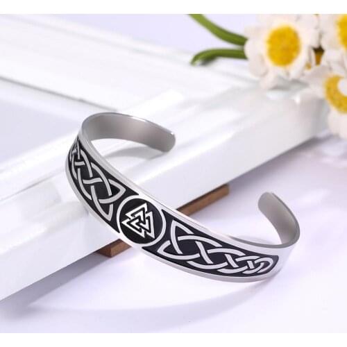 2020 Europe and America fashion Stainless Steel Nordic Bangles Viking Vintage Gothic Irish Knot Adjustable Bracelets
