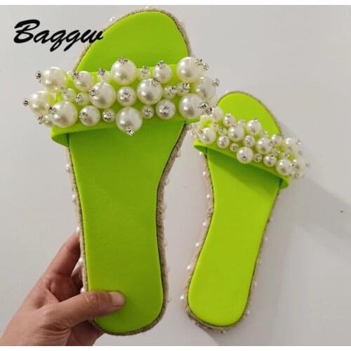 Women Pearl Slippers Summer Fashion Bling Female Casual Round Head Rhinestone Beach Diamond Flat Shoes Outdoor Sandals Plus Size