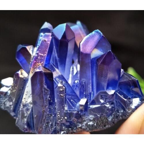 90-100g Aura quartz crystal titanium bismuth silicon cluster