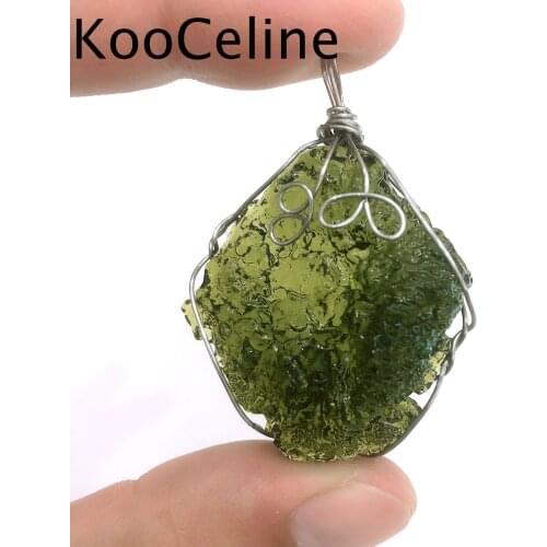 Crystals Quartz Moldaudio Videoite Pendant Ore Stones Energy Reiki Specimen Aquarium Home Room Decoration Accessories Gemstone