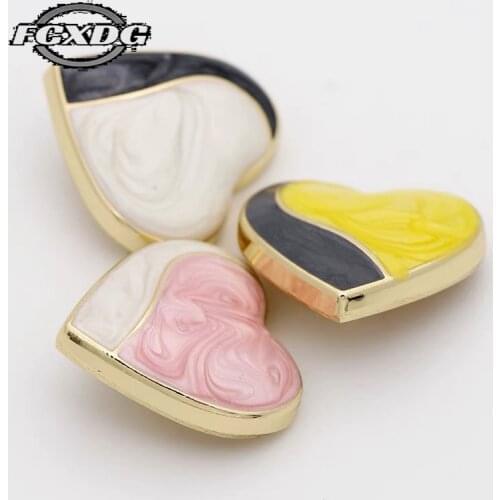 10pcs/lot Fashion Heart-shaped Metal Buttons for Clothing Color Sewing Buttons for Coat DIY Sewing Supplies Jacket Buttons 20mm