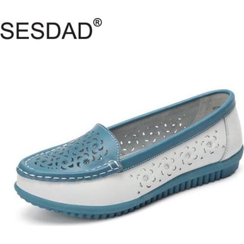New Breathable Cut-outs Flats For Women Fashion Flower Cut-outs Genuine Leather Women Flats Ladies Casual Flat Summer Loafers