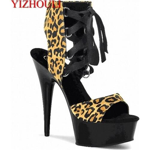 Gorgeous bag with 15 cm of the lacquer that bake super high heels Fashion and elegant shoes Leopard grain sandals