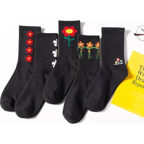 Small flower Socks New Japanese Korean Cute Sweet Black Tube Four Seasons Women Fashion Street Tide