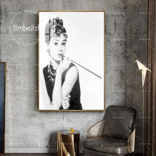 Marilyn Monroe Wall Pictures for Living Room Movie Posters and Prints Wall Art Canvas Painting Home Decor Black White Figure