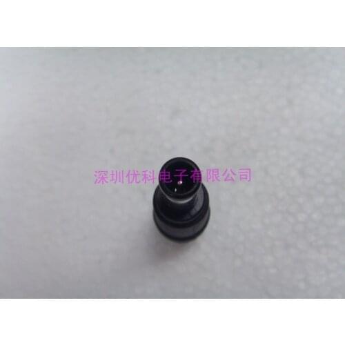 Free shipping For Plug DC notebook power adapter 5.5*2.1 female to 6.0*4.4 male round needle For SONY