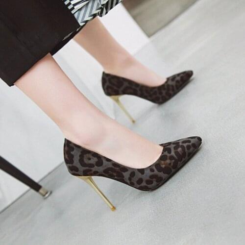 Longfeiluofeng Women's Stiletto Heels