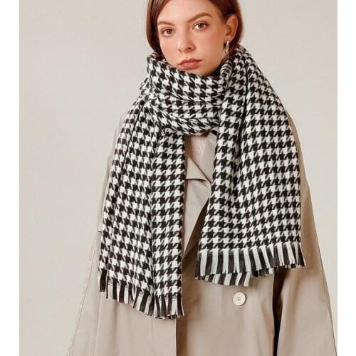 2021 New Luxury Plaid Scarf Winter Warm Cashmere Women Long Bandana Pashmina Foulard Female Scarves Tassel Shawl And Wraps