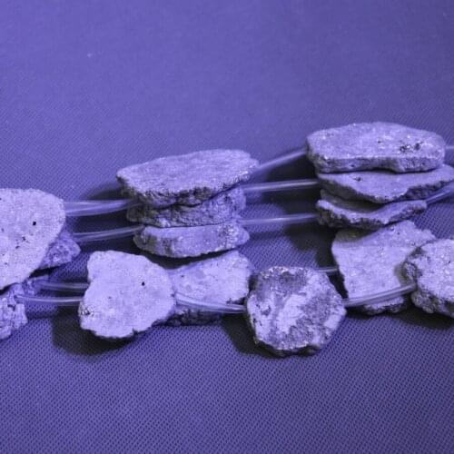 Cingesto 8pcs Full Strand Silver Semi-precious Crystal Geode Beads, DIY Necklace Pendant Preferred Choice Christmas Present