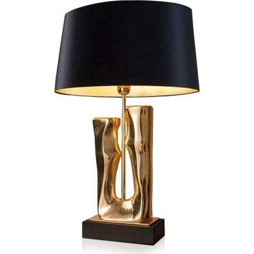 Nordic Luxury Simple Table Lamp Post-modern Desk Lamps American Creative Art High-end Metal Table Lights Decor Light Fixtures