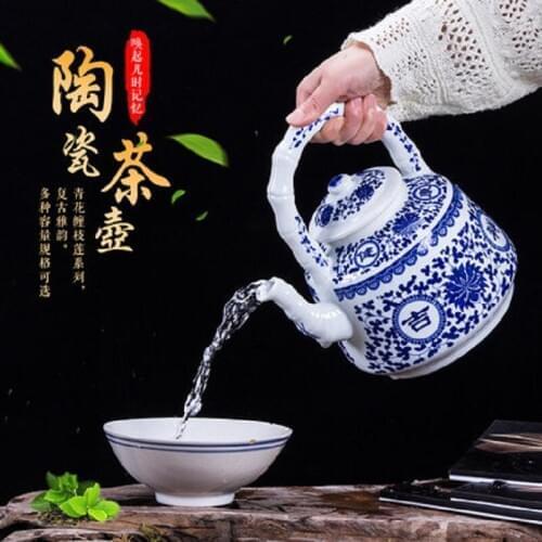 Blue and white pot Jingdezhen ceramics teapot restaurant cold water kettle high temperature tea kettle