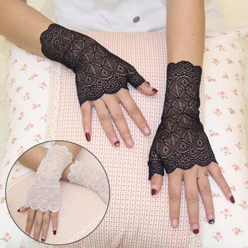 Fashion Female Half Finger Sunscreen Thin Short Lace Gloves Summer Sexy Women Driving Fingerless Sun Glove