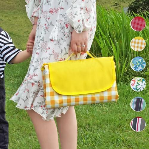 PVC Foldable Camping Picnic Mat Outdoor Hiking Travel Beach Waterproof Sleeping Tent Pad Mat Moistureproof Plaid Blanket 4 Size