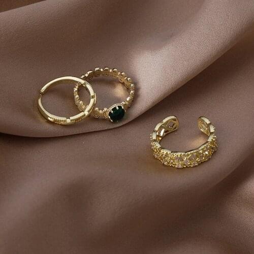 Origin Summer Vintage Green Cubic Zircon Reseau Ring for Women Exquisite Gold Hollow Out Metallic Index Finger Ring Jewelry