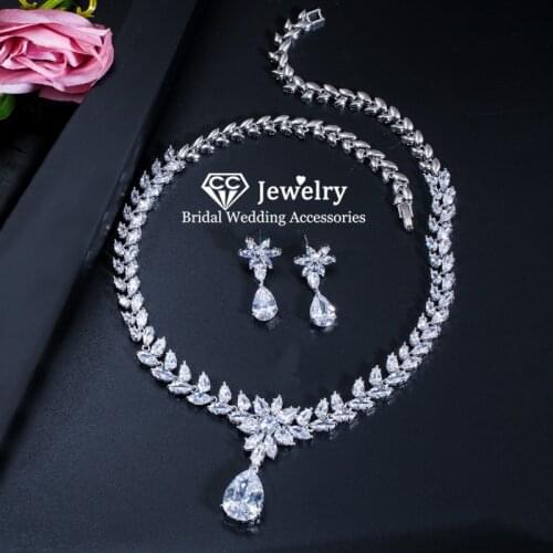 CC Wedding Jewelry Set for Women Necklace Stud Earring Leaf Shape Fine Jewelry Charms Bracelets Gift S925 Sliver Pendant T0037