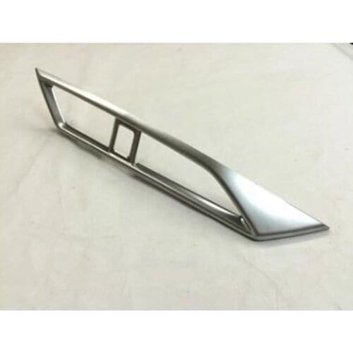 For Nissan LANNIA 2016 1PC High Quality ABS Chrome Car Middle Console Air Vent Outlet Cover Trim Car Styling Accessories