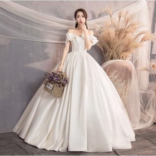 Simple Plain Satin Wedding Dresses 2021 Big Bow Ivory Vestido de Noiva Bridal Dresses Boat Neck Reflective Wedding Gown