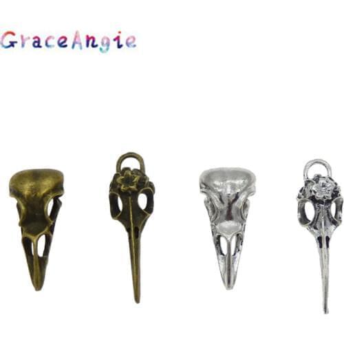 GraceAngie Zinc Alloy Mixed 4pcs/pack Tips Tweezers Style Accessories Steampunk Raven Bird Skull Charms for Pendants DIY