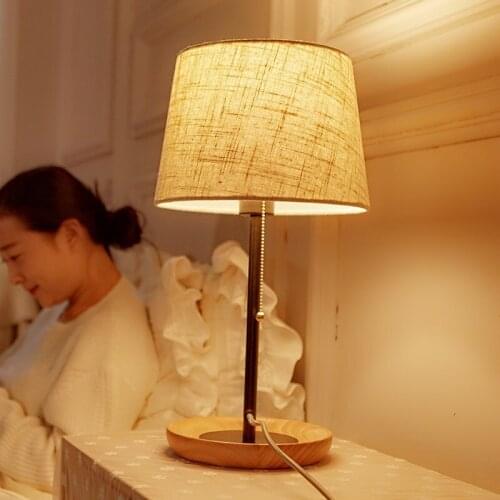 Nordic Simple Desk Lamp Modern Warm Bedroom Bedside Lamp American Study Creative Hotel Guest Room Living Room Desk Lamp