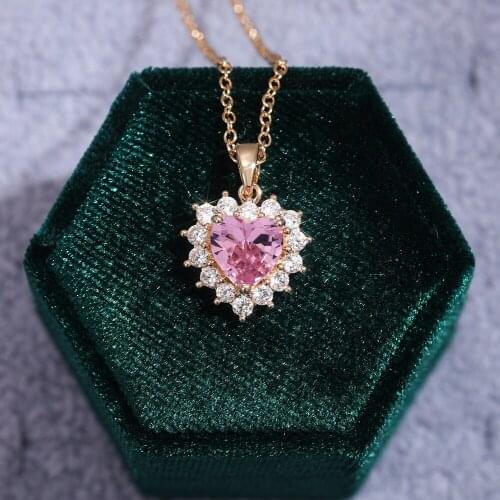 Cute Female Crystal Heart Pendant Necklace Classic Gold Color Chain Necklace Luxury Pink Zircon Stone Wedding Necklace For Women