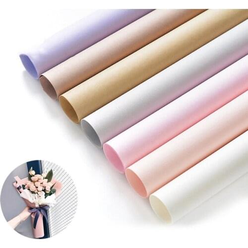 10pcs/lot 60x60cm Kraft Paper Florist Store Flower Gift Packaging Paper Bouquet Wrapping Valentines Day Wedding Bouquet Deco