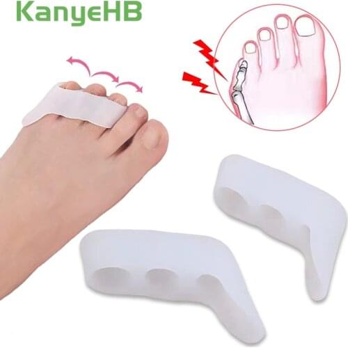 2pcs Silicone Gel Three-hole Little Toe Separator Transparent Pain Relief Toe Bone Straightener Protector Foot Care Tool H067