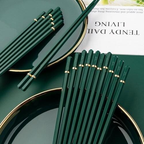 5 Pairs Chinese Metal Chopsticks Stainless Steel Chopsticks Portable Travel Chop Stick Reusable Food Sticks for Sushi Hashi