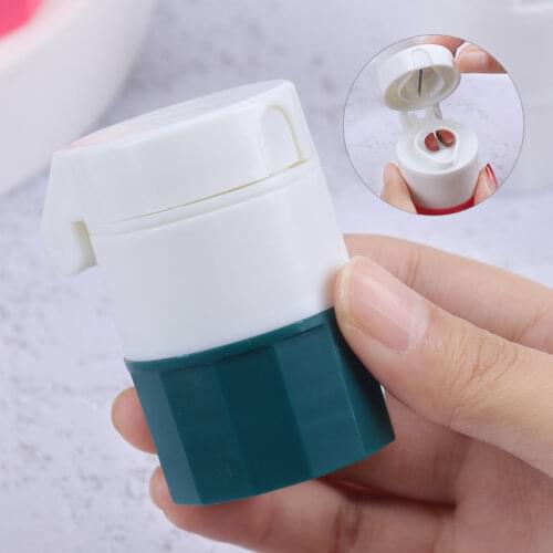 4 in 1 Portable 4 Layer Powder Tablet Grinder Powder Pill Cutter Medicine Splitter Box Storage Crusher Cutting Tablets