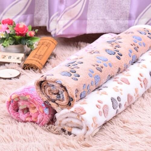 Dog Claw Towel Rug Pet Mat Dog Bed Winter Warm Cat Coral Velvet Towel Blanket Sleeping Cover Towel Cushion Pet Supplies