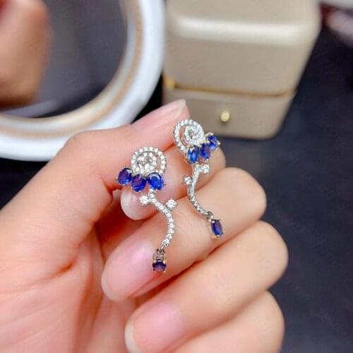New Natural Sapphire Stud Earrings 925 Silver Womens Stud Earrings Small Daisies Fresh and Cute