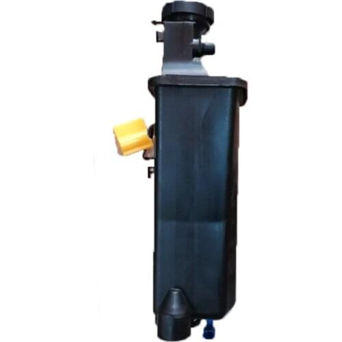 Radiator Expansion Tank 17117573780 17137787040 17111436255 17112249365 For BMW 3' E46 X5 E53