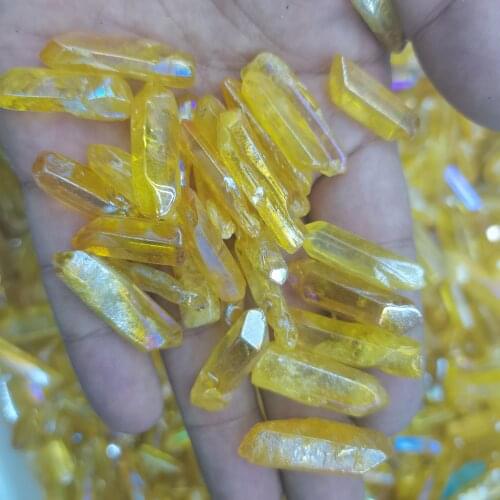 Wholesale 50g Electroplated Red Titanium Rainbow Aura Lemurian Quartz Crystal Point Healing Stones Decor Natural Quartz Crystals