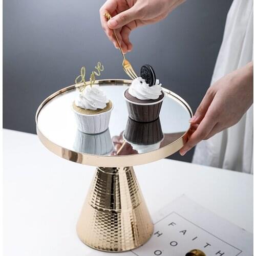 European-style Cake Tray Glass Mirror Cake Tray Golden Refreshment Bread Storage Tray Gourmet Display Tray Home Decoration