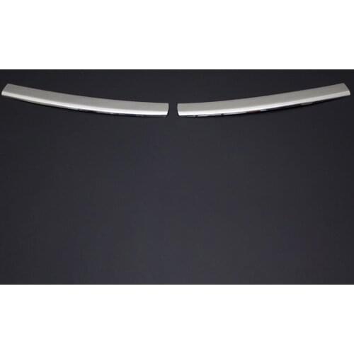 For VW Golf 7 Chrome Front Grill (Comfortline) 2 Pieces. 2013 and After ISO9001 / 2008 A + Quality Modified Design Accessory