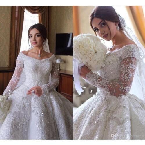 Sparkly Crystal Beaded Ball Gown Wedding Dresses Luxury Off Shoulder Appliqued Plus Size Saudi Arabic Dubai Bridal Gown