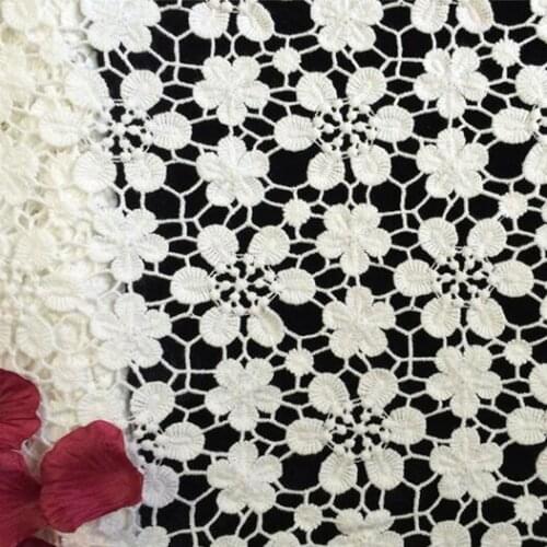 High Quality 2017 Hollow Out Embroidery Lace Fabric For Clothing DIY Accessories African Cord Guipure Lace Fabric For Wedding