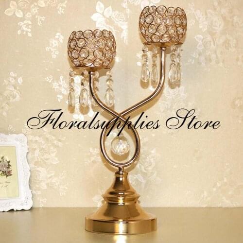 New arrival Metal Gold 2-arms Candelabra Crystal Centerpiece Votive Candle Holder Stand for Wedding Decoration