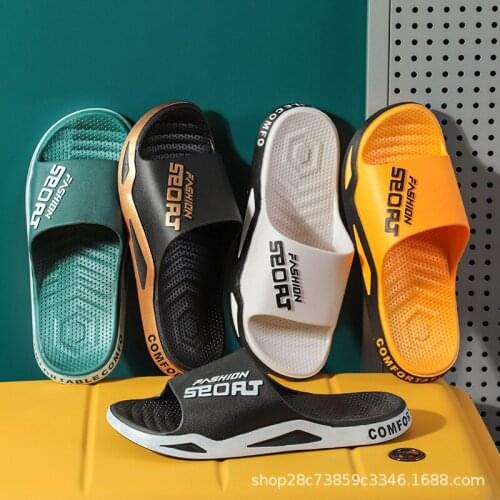 2021 New Slippers Mens Summer Fashion Trend Non-Slip Outer wear deodorant sports injection molding sandals women