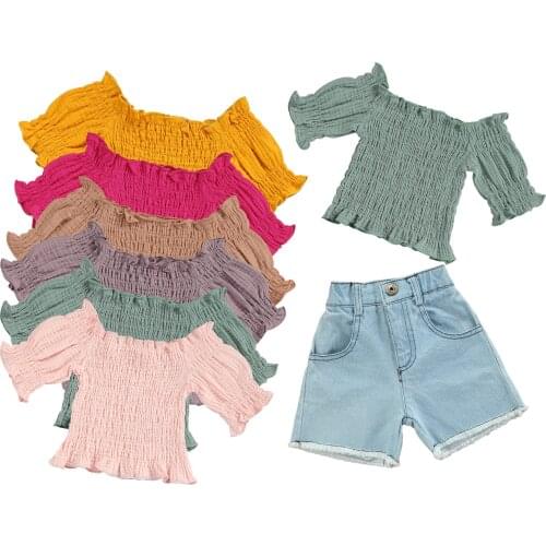 2Pcs Fashionable Little Girl Outfit Toddlers Solid Color Off Shoulder Short Sleeve Ruched Top + Rough Selvedge Denim Shorts 1-6T