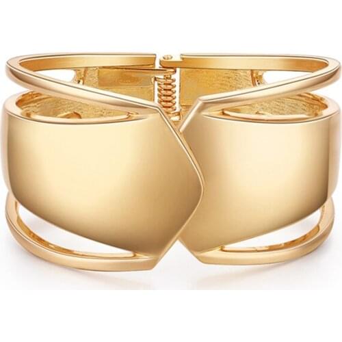 Popular Simple and Exaggerated Bangle Wide Brimmed Bracelets for Women Spring Buckle Jewelry