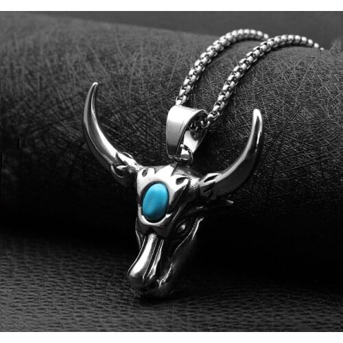 Fashion retro bull head titanium steel pendant necklace personality tide men and women sweater chain with accessories hot sale