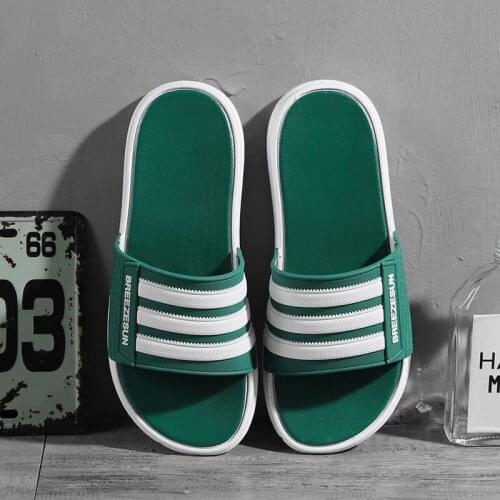 Mens slippers, three-bar slippers, mens outer wear, summer casual beach sandals, home mens shoes, large size 44