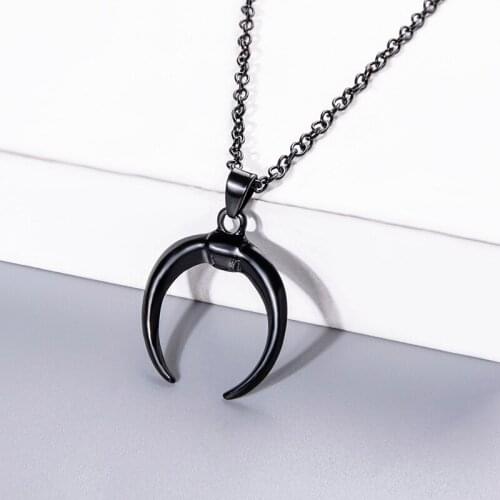 Gothic Punk Black Crescent Moon Witch Horn Pendant Necklace For Women Men Halloween Jewelry Accessories Gift