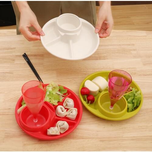 Five compartments of a picnic plate can hold cup chopsticks