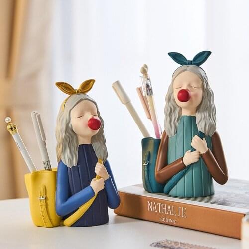 Bubble Girl Pen Holder Stationery Resin Character Sculpture Modern Home Decor Study Room Childrens Bedroom Desktop Decoration