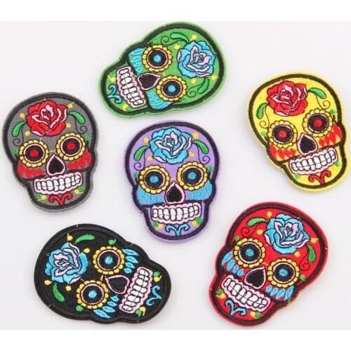 6pcs/lot Mixed Skull Clothes Patch DIY Flowered Skeleton Embroidered Patches Iron On Fabric Badges Sew On Cloth Applique